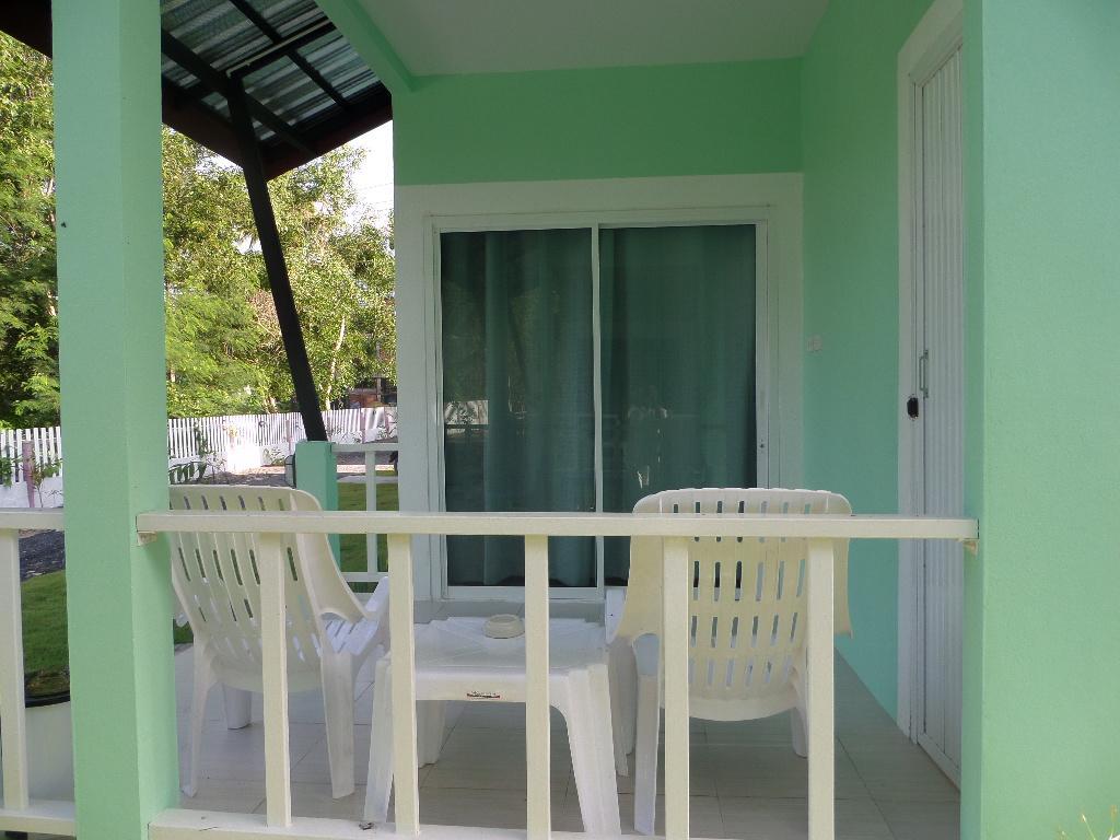 Lanta Triple Novel Otel Ko Lanta Dış mekan fotoğraf
