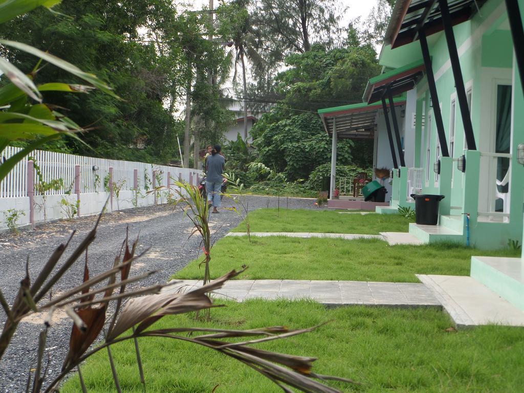 Lanta Triple Novel Otel Ko Lanta Dış mekan fotoğraf