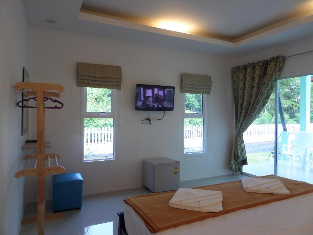 Lanta Triple Novel Otel Ko Lanta Dış mekan fotoğraf