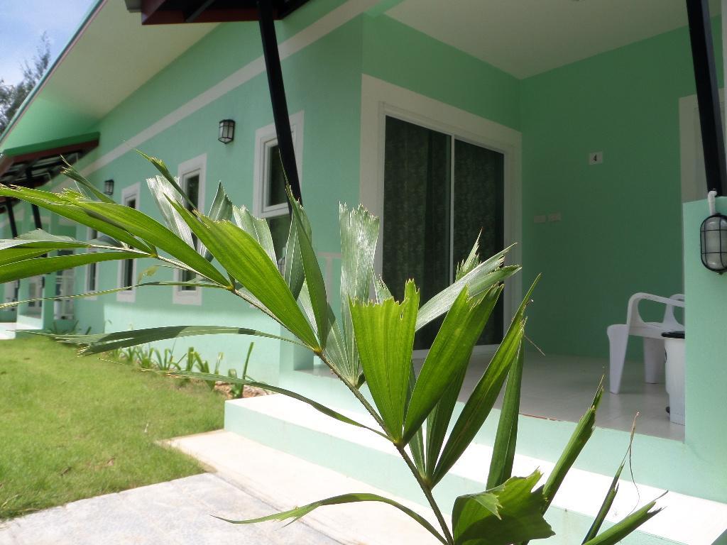 Lanta Triple Novel Otel Ko Lanta Dış mekan fotoğraf