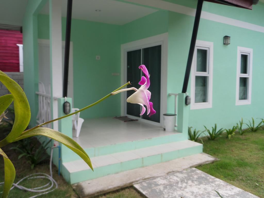 Lanta Triple Novel Otel Ko Lanta Dış mekan fotoğraf
