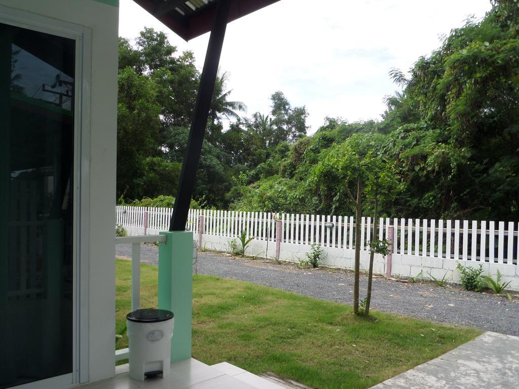 Lanta Triple Novel Otel Ko Lanta Dış mekan fotoğraf