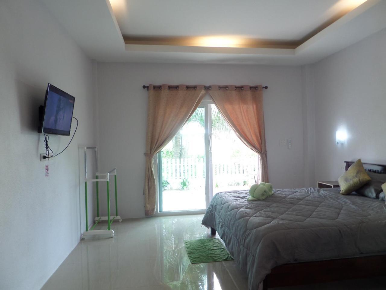 Lanta Triple Novel Otel Ko Lanta Dış mekan fotoğraf